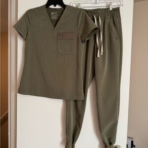 Figs Sage Green Scrub Ensemble